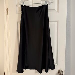 Zeagoo black satin skirt.